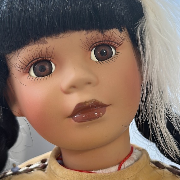 Native American Indian Porcelain Doll Collectible - Picture 7 of 14
